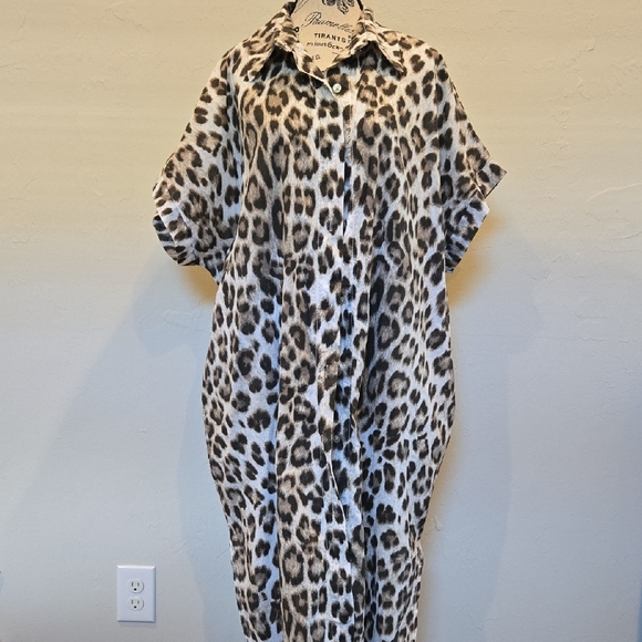 Dresses & Skirts - IBIZA Leopard Print Button-Up Shirt Dress in Neutral Tones. Beaxh Coverup
